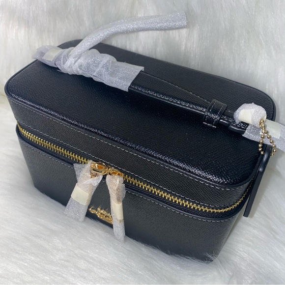Coach 🖤 Cosmetic Case New - Picture 2 of 14